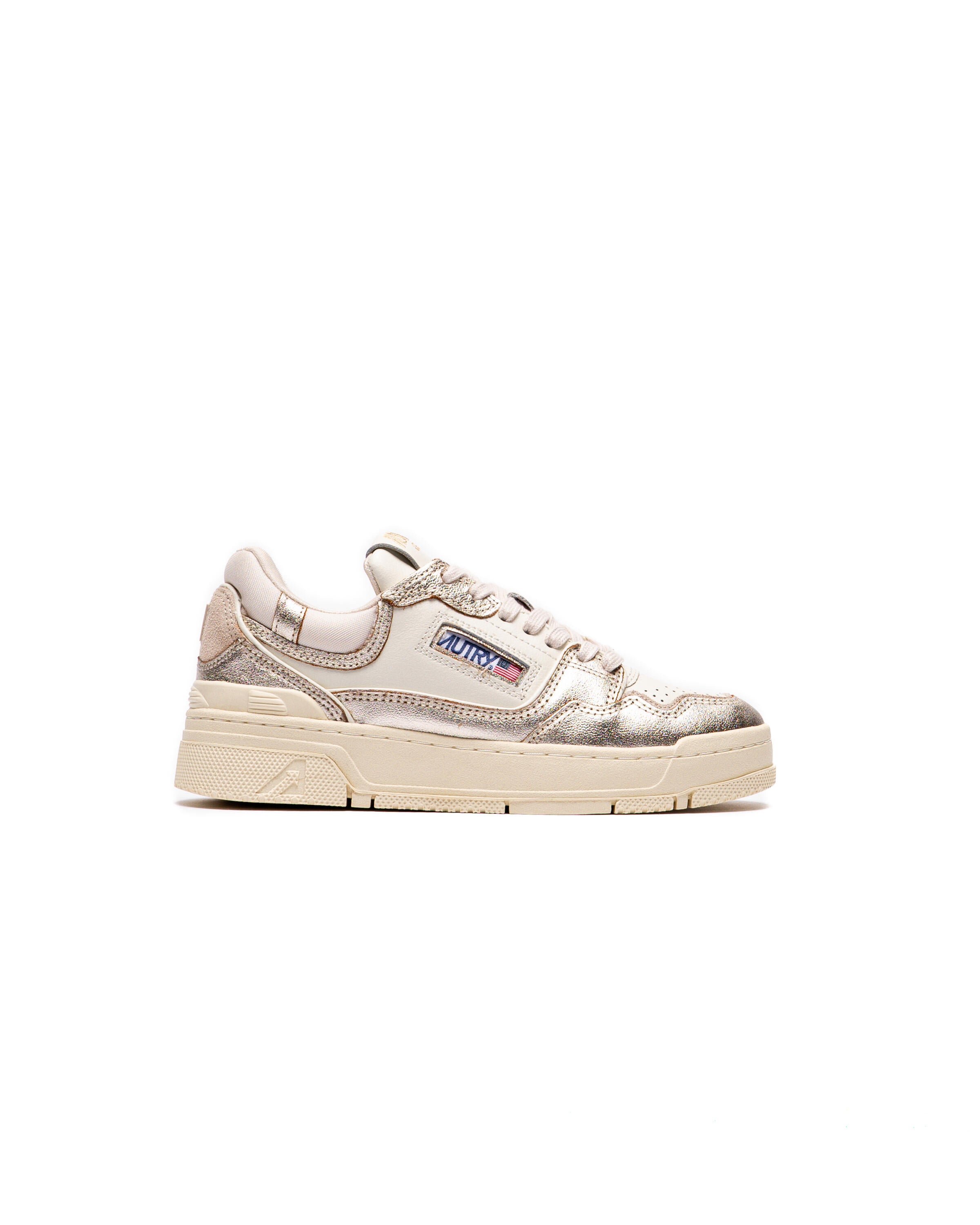   クレイシャトレイルレスアッフスニカ 7785W0 WHITE ROA Hiking Cingino Sneaker in Off White Black | FWRD