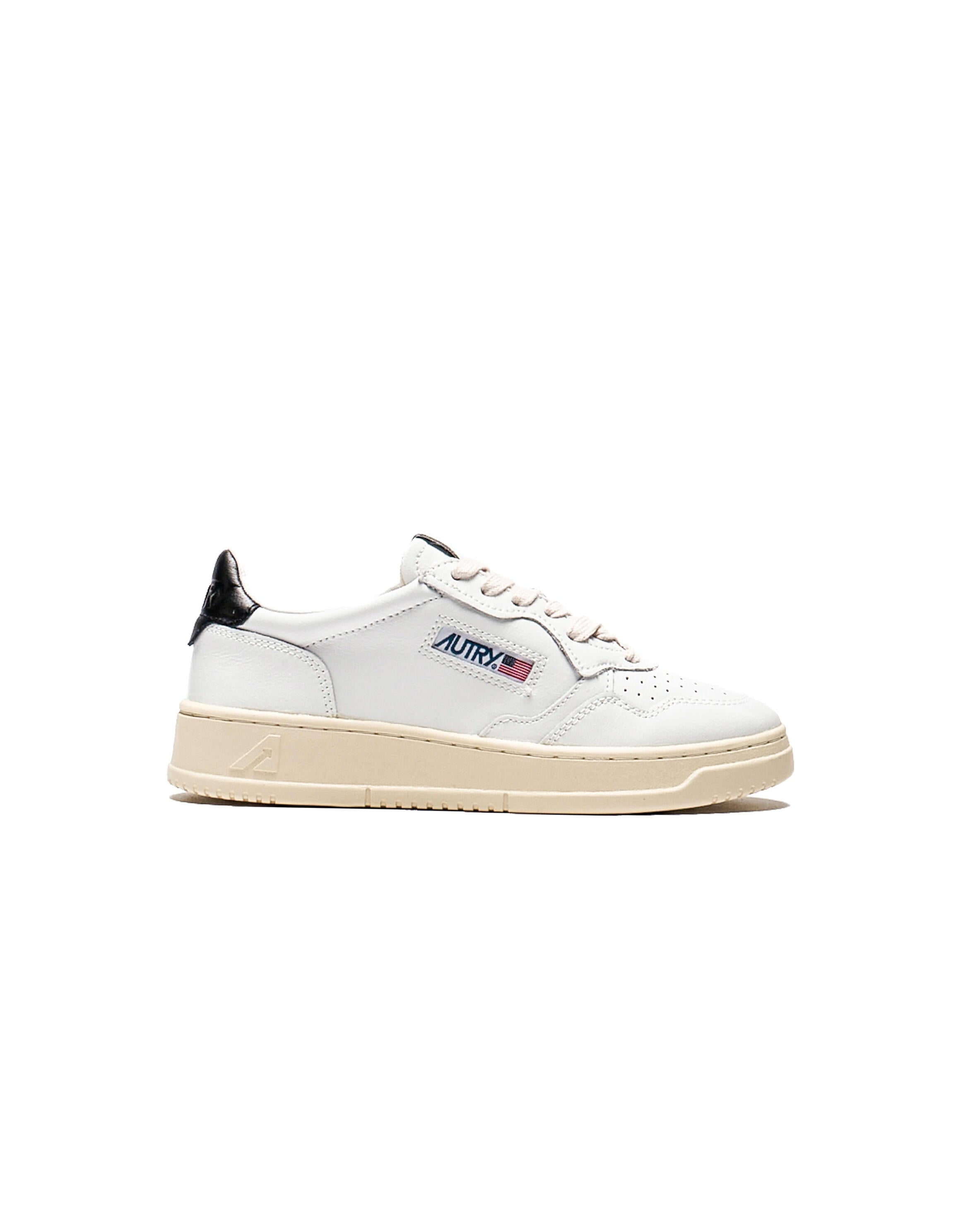 【AUTRY】Medalist スニーカー AULWSW01 Autry Medalist W Sneaker » Buy online now!