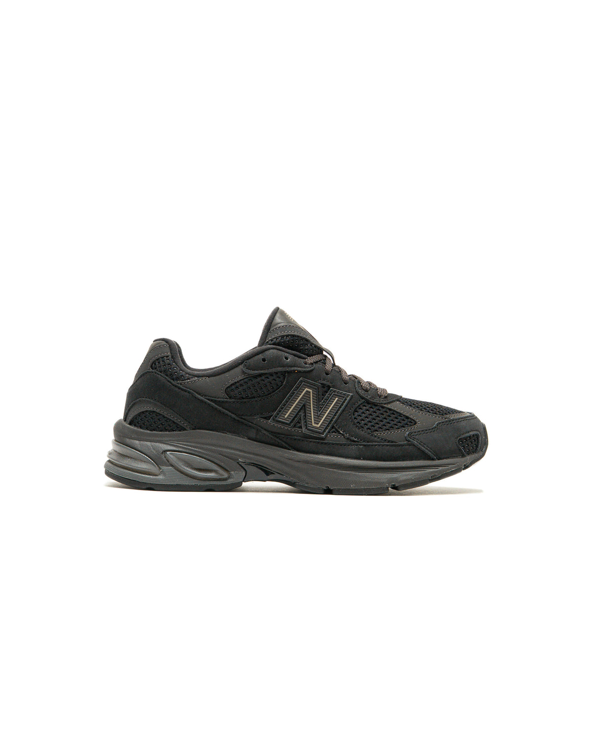 new-balance-2010-black-black- 
