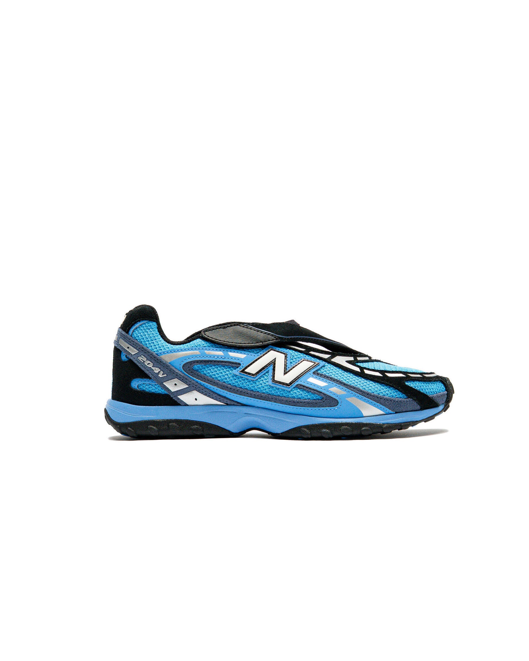 New Balance 204V