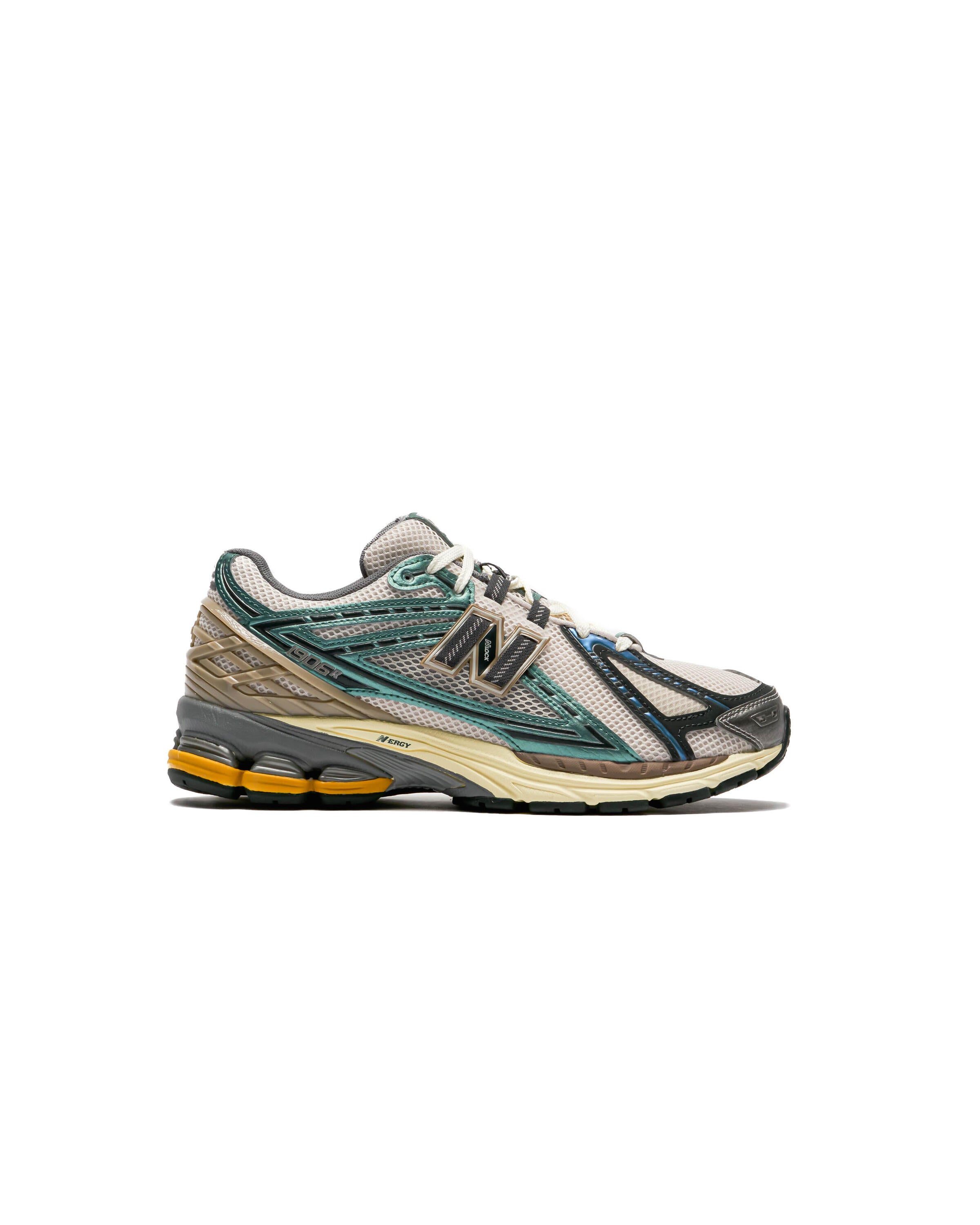 new-balance-m-1906-rrc-new-