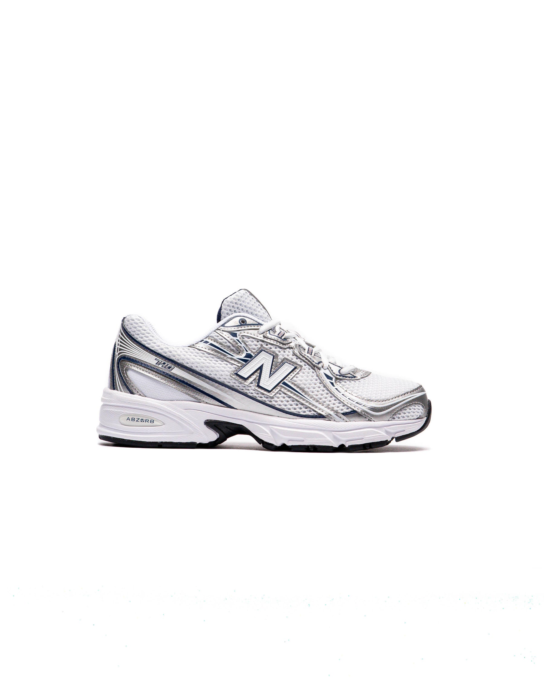 New Balance 740