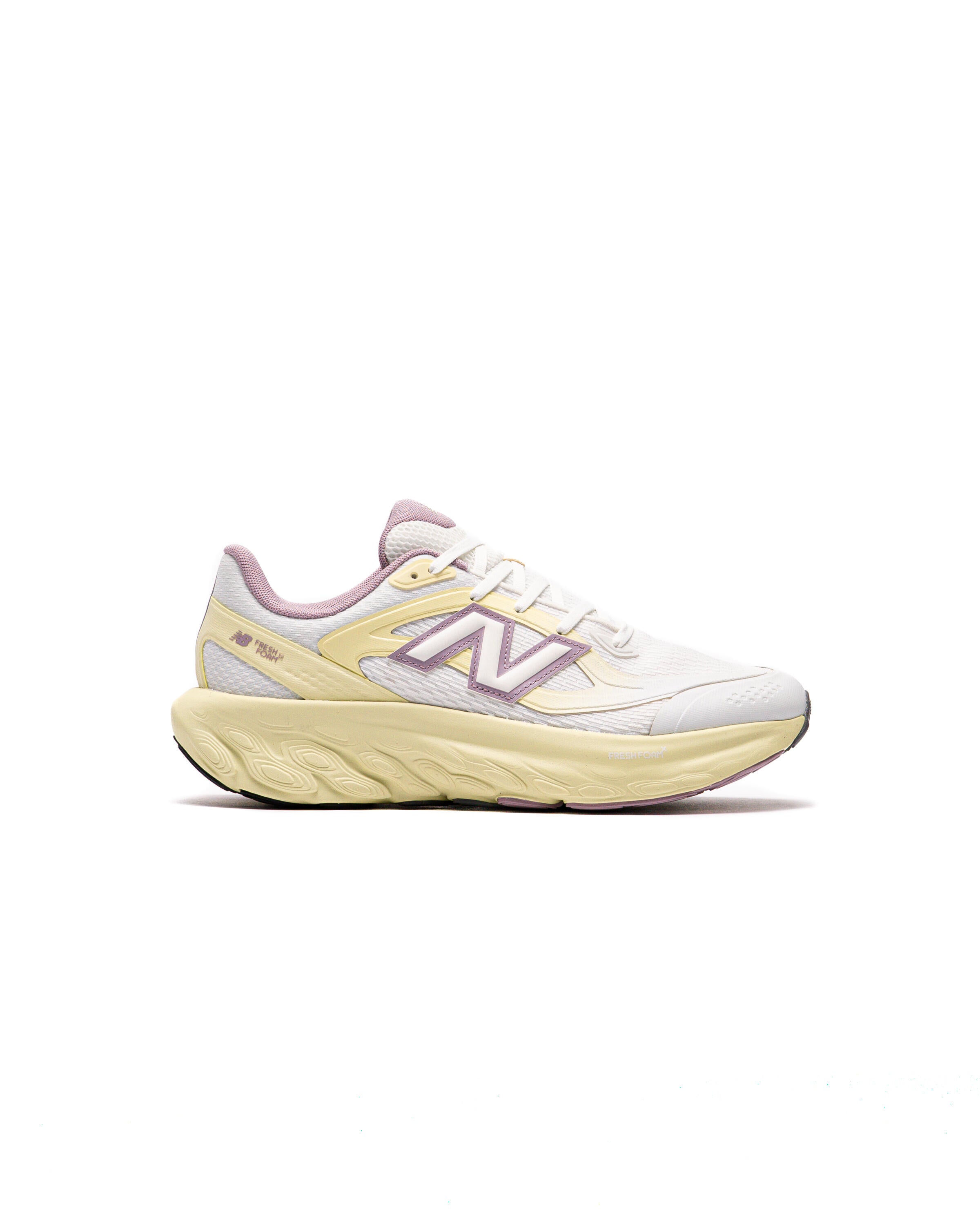 New Balance Fresh Foam BB Basketball Shoes Black, Vibrant