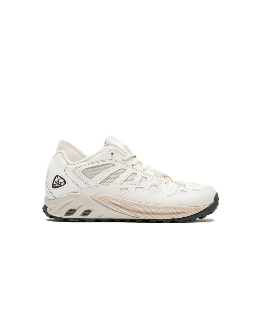 acg nike air force