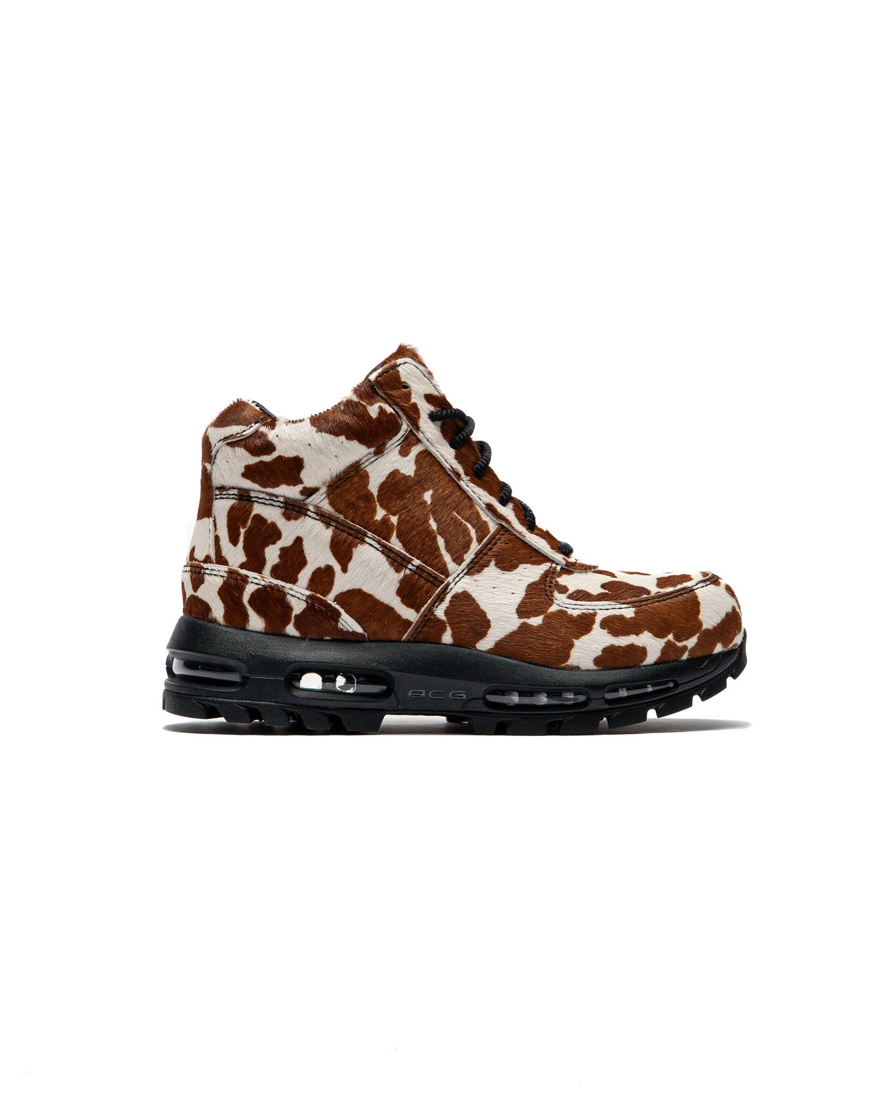 Nike AIR MAX GOADOME QS