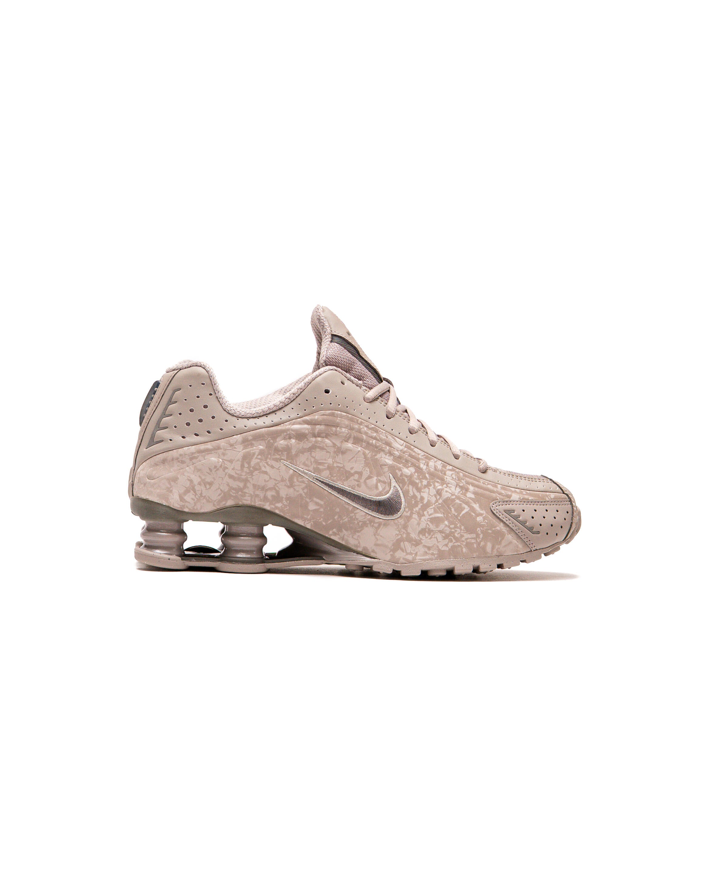 Nike Shox R4 