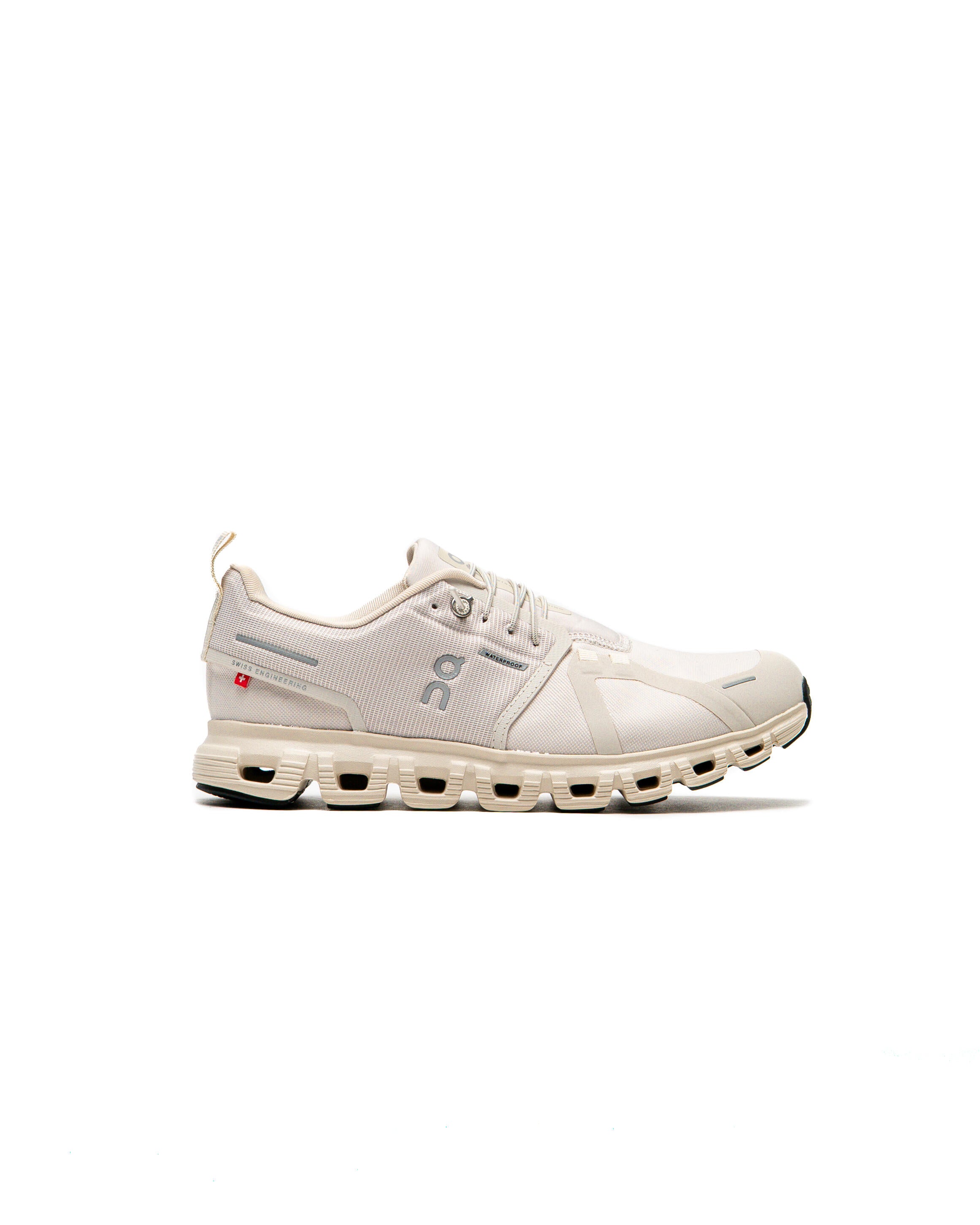 ★PEDRO★Altura Sneakers スニーカー/送料込 on-running-cloud-156191-