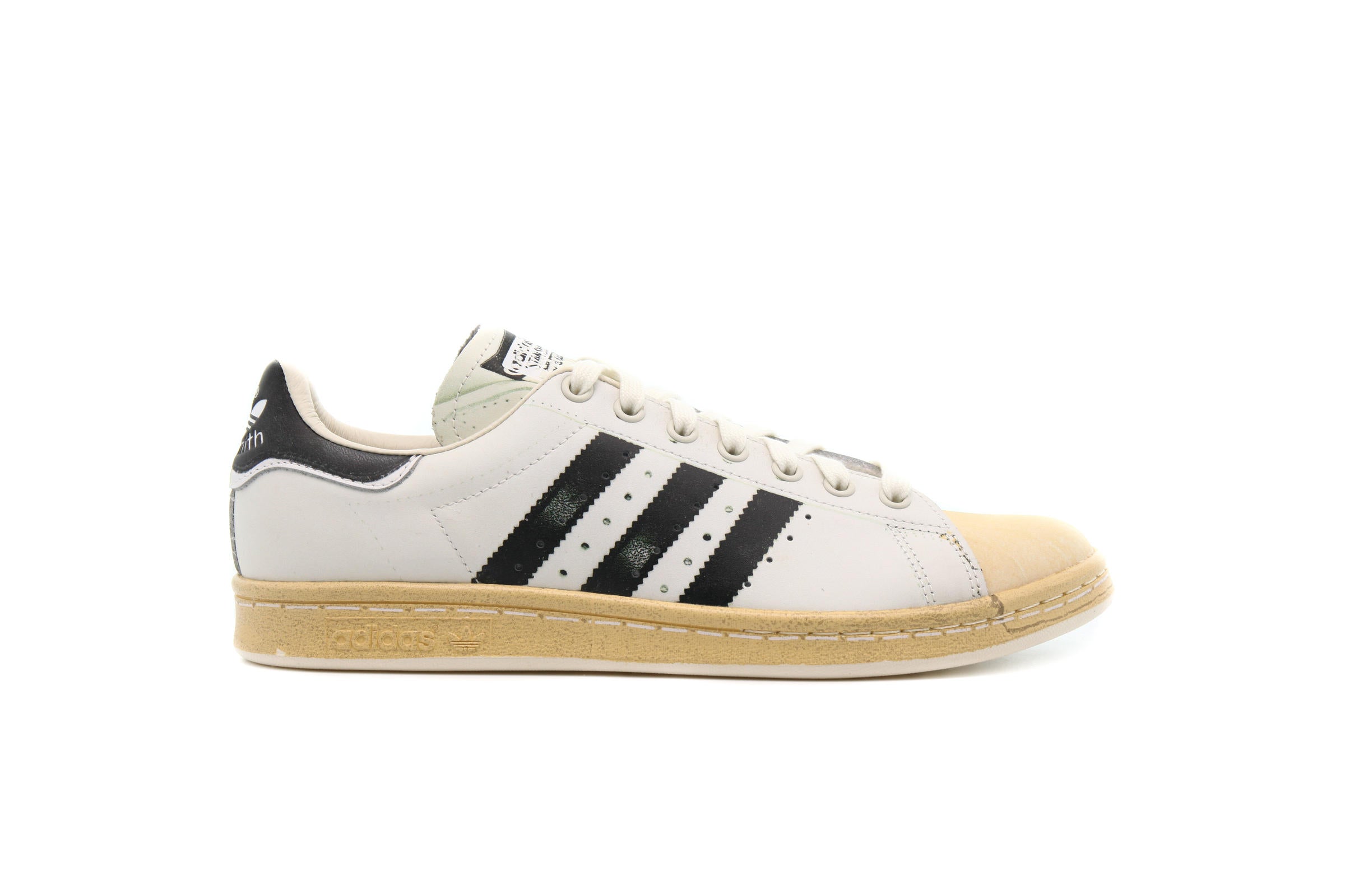 Shell toe hot sale stan smith