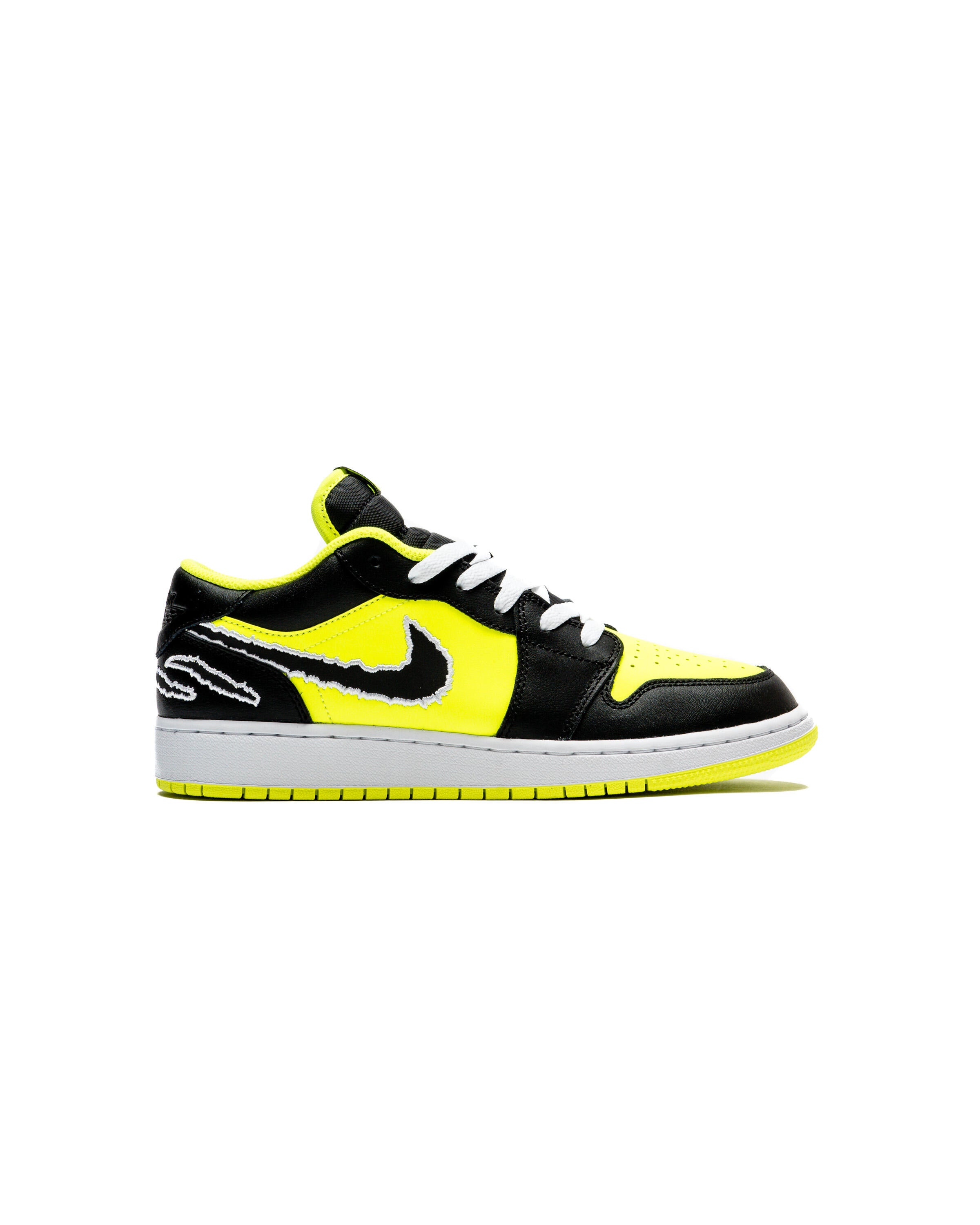 Amazon.com | Jordan Youth Air Jordan 1 High OG GS 575441 029