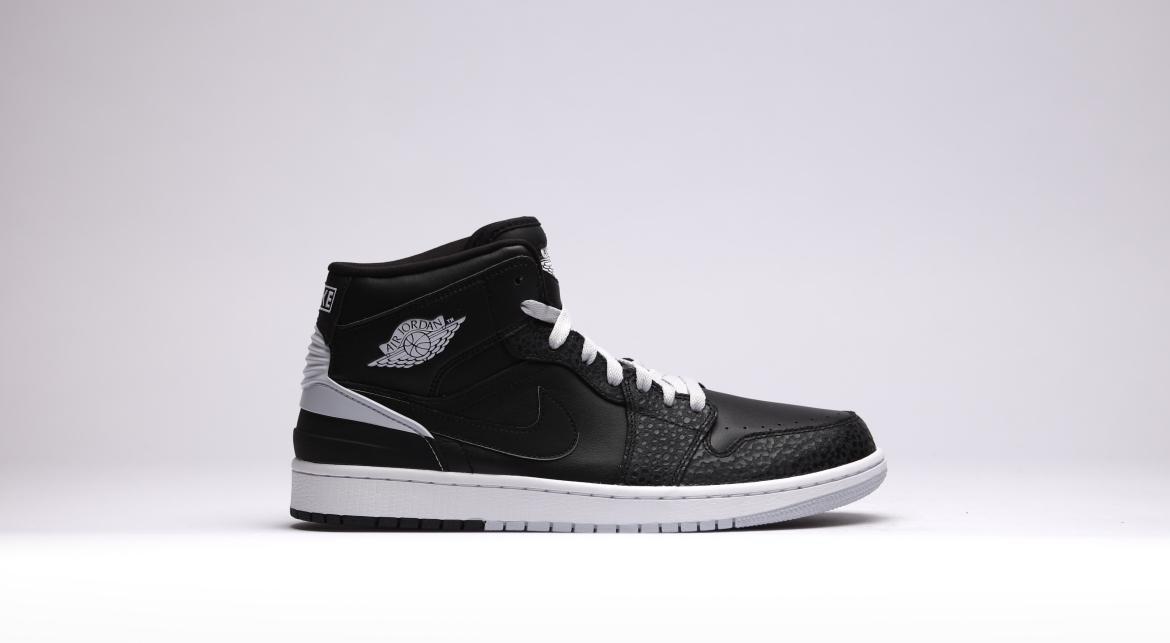 Air Jordan 1 Retro '86 "Black Leather"