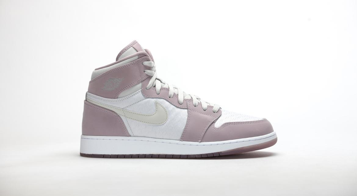 Air Jordan 1 Retro High GG "Light Bone"