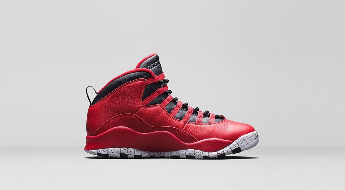 air-jordan-10-retro-30th-bulls