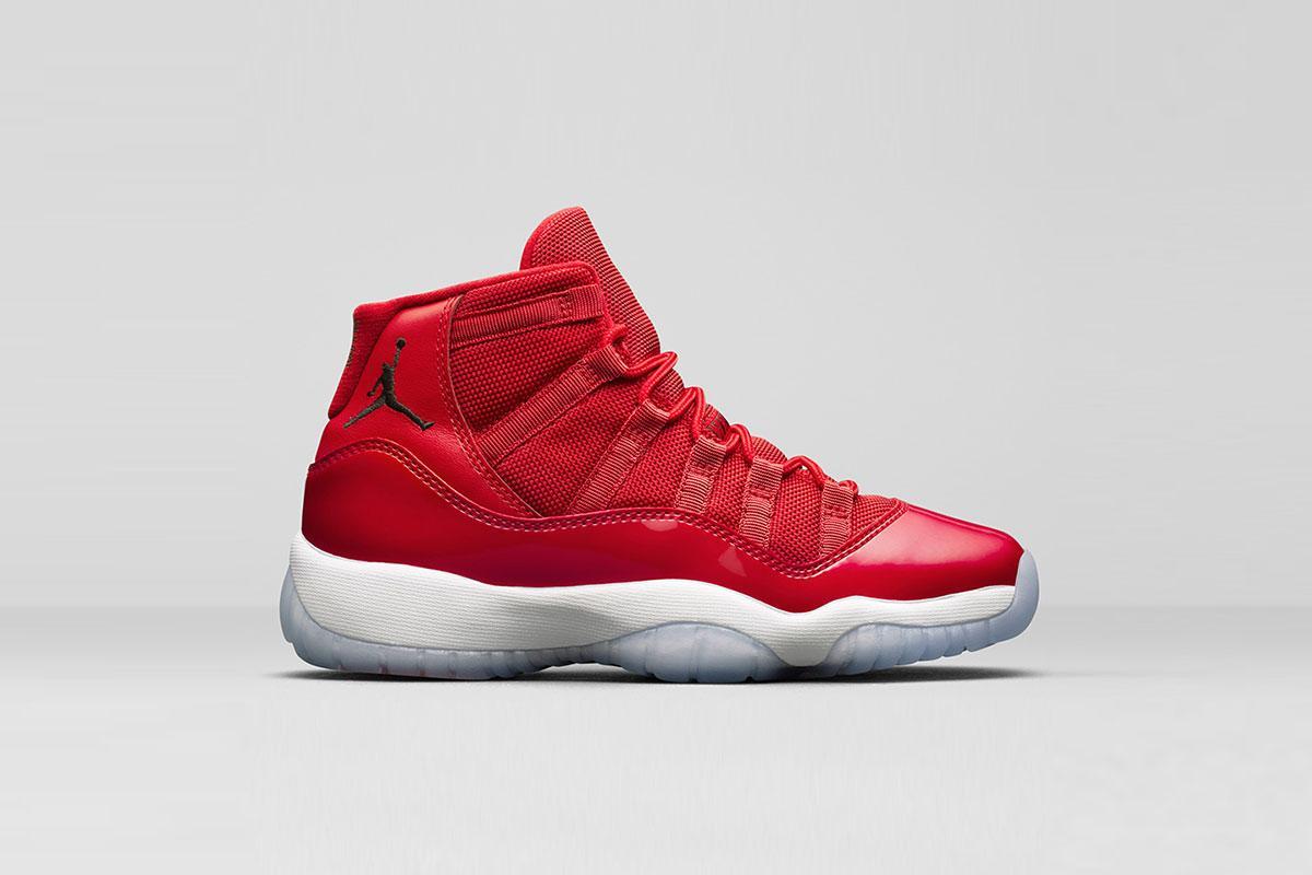 Air Jordan 11 Retro GS "Gym Red"