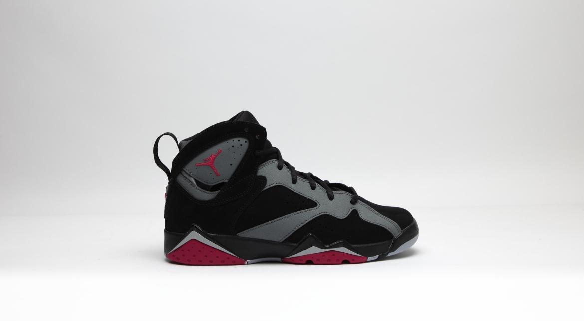 Air Jordan 7 Retro GG "Sport Fuchsia"