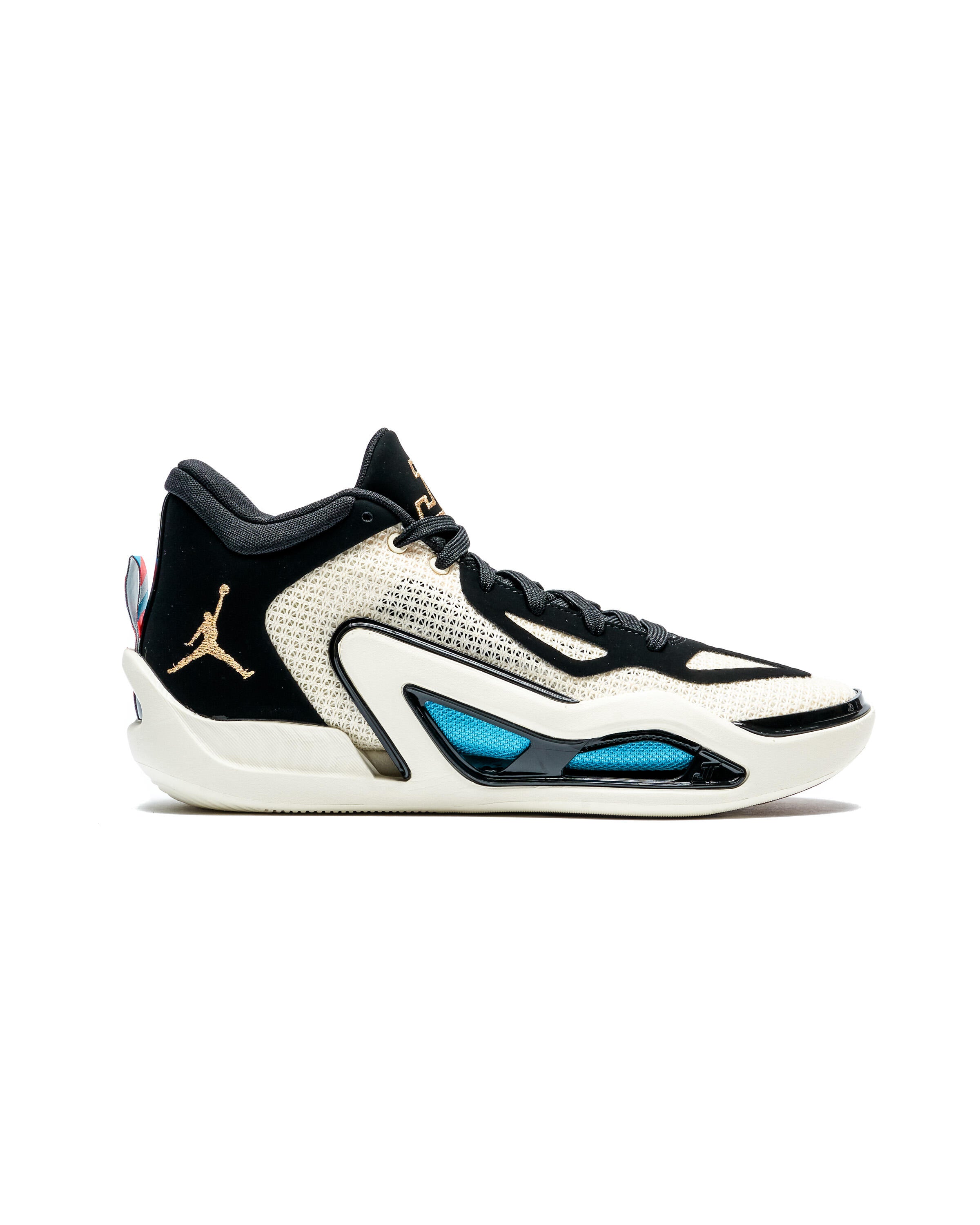 air-jordan-tatum-1-coconut-