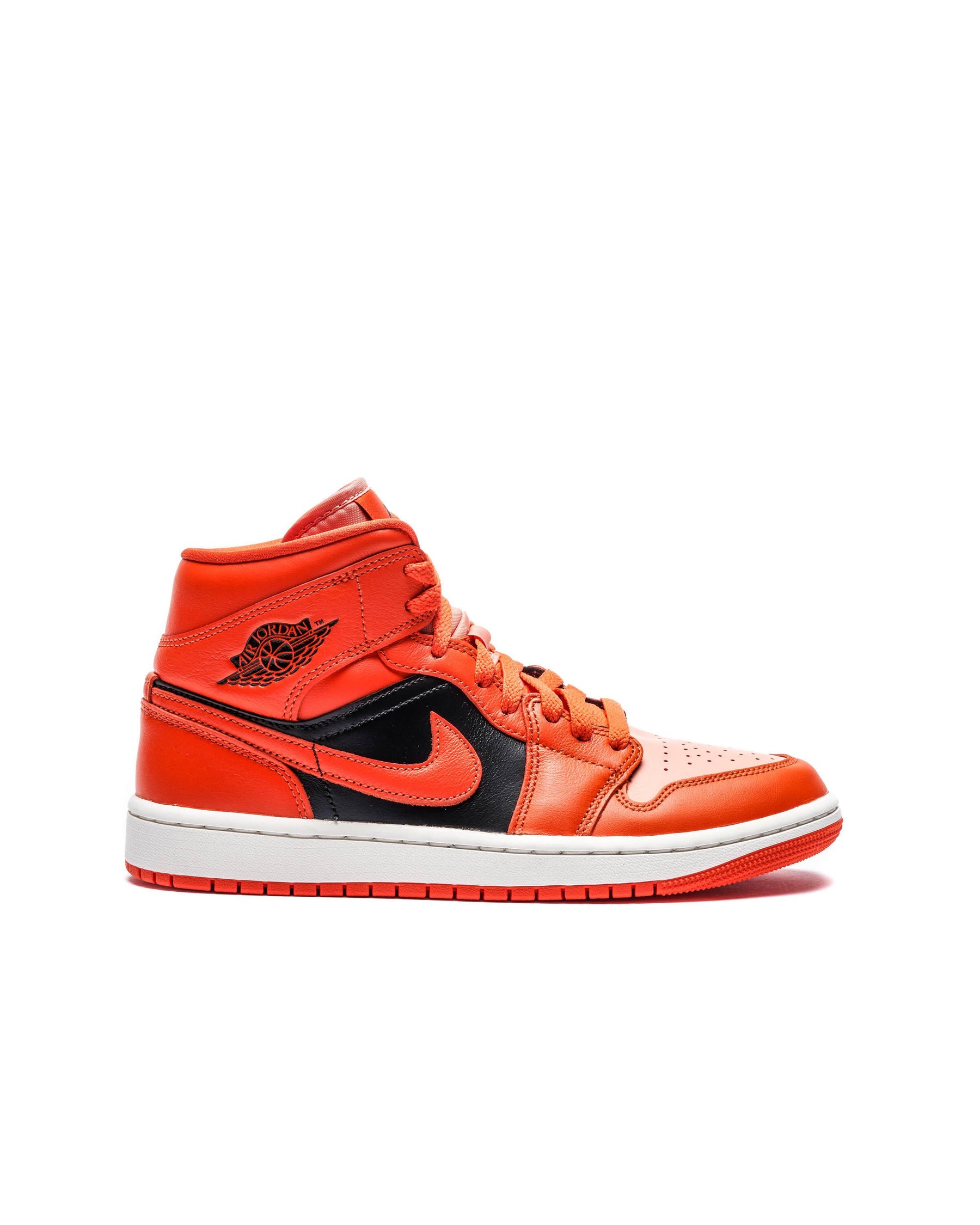 AIR JORDAN WMNS 1 MID SE