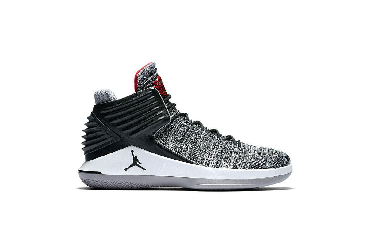 Air Jordan XXXII "Black Cement"