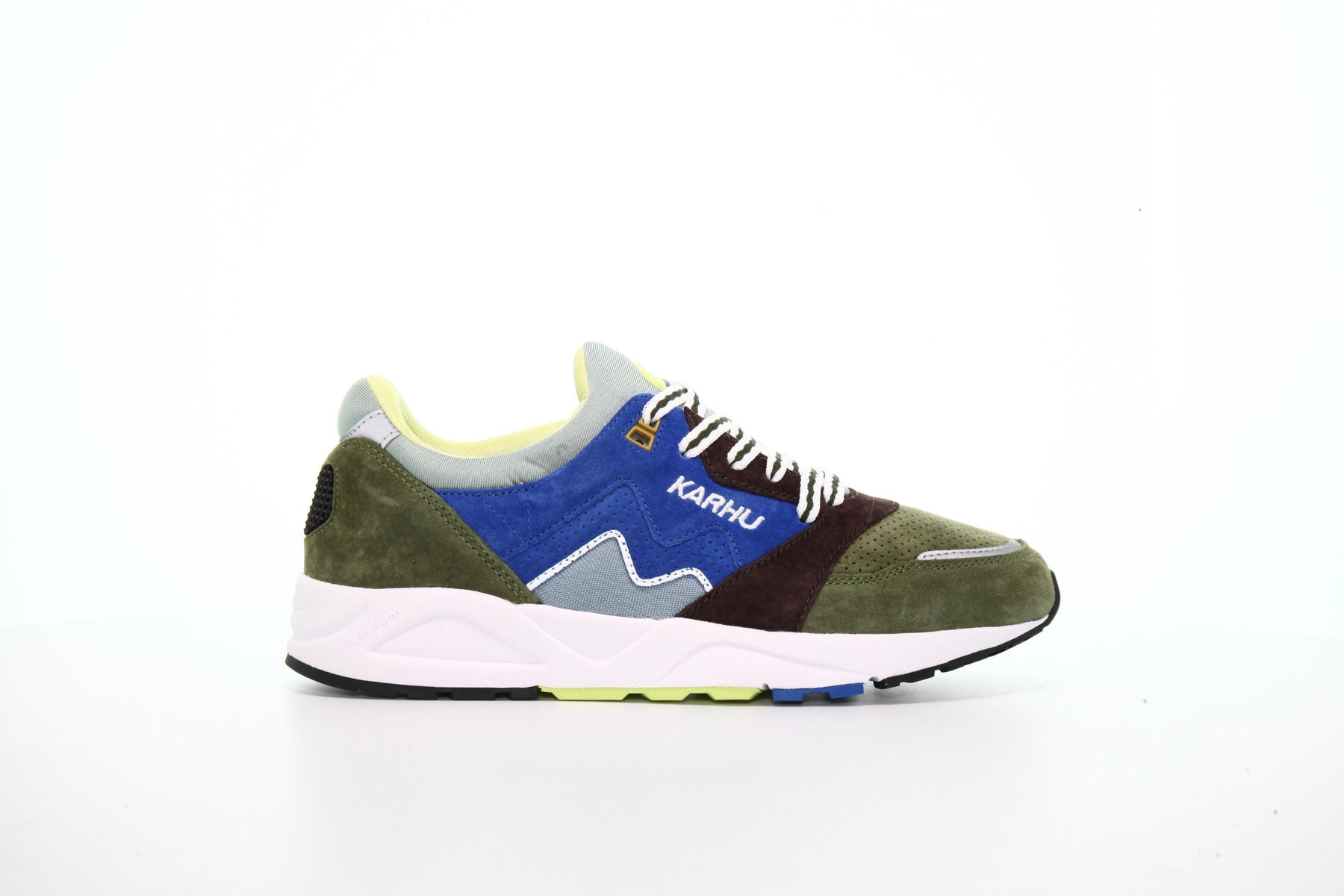 Karhu Aria "Capulet Olive"