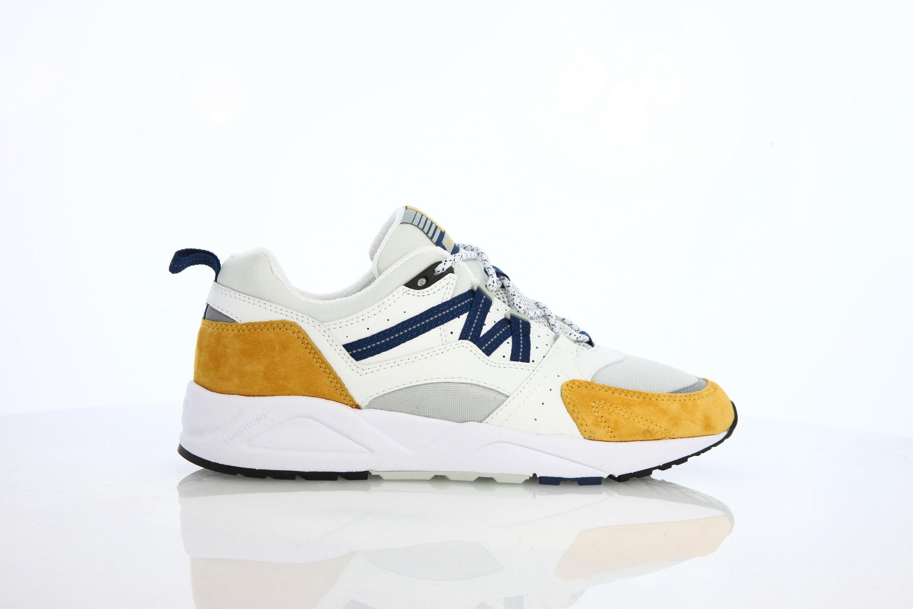 Karhu Fusion 2.0 Maaliskuu Pack "Golden Rod "