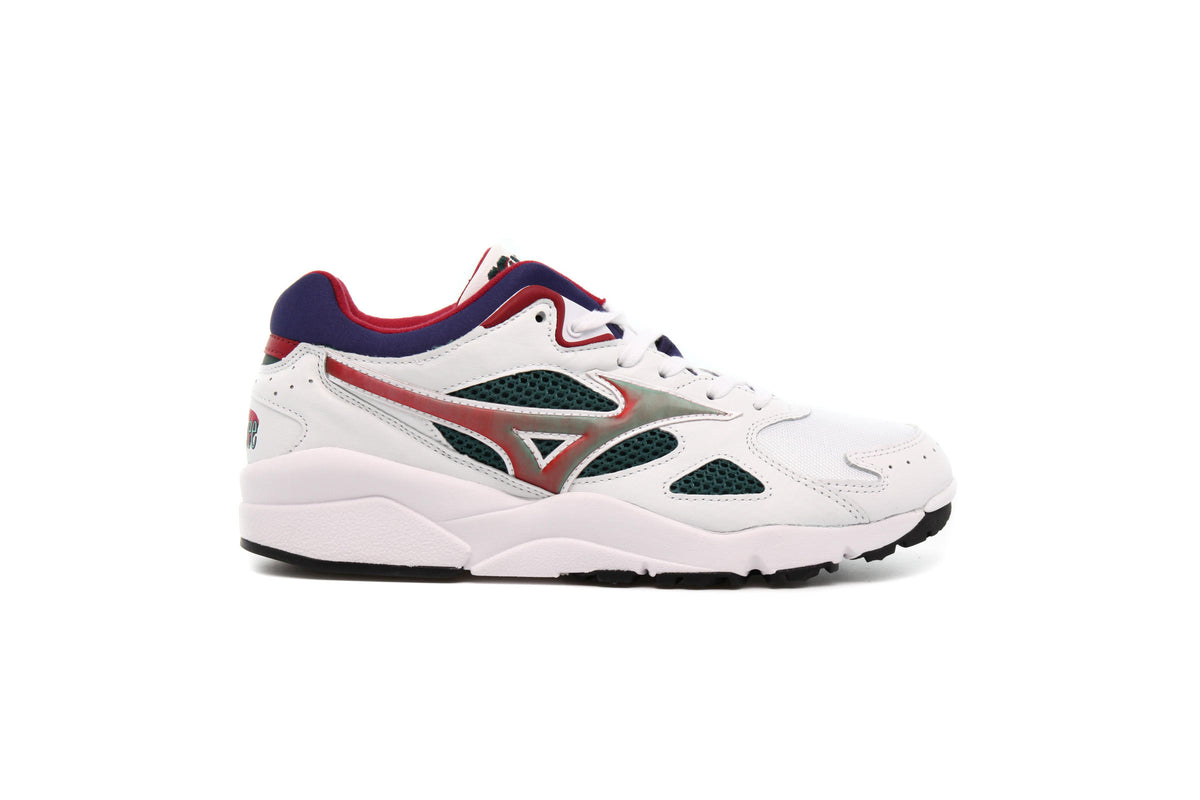 mizuno-x-carefree-sky-medal- 