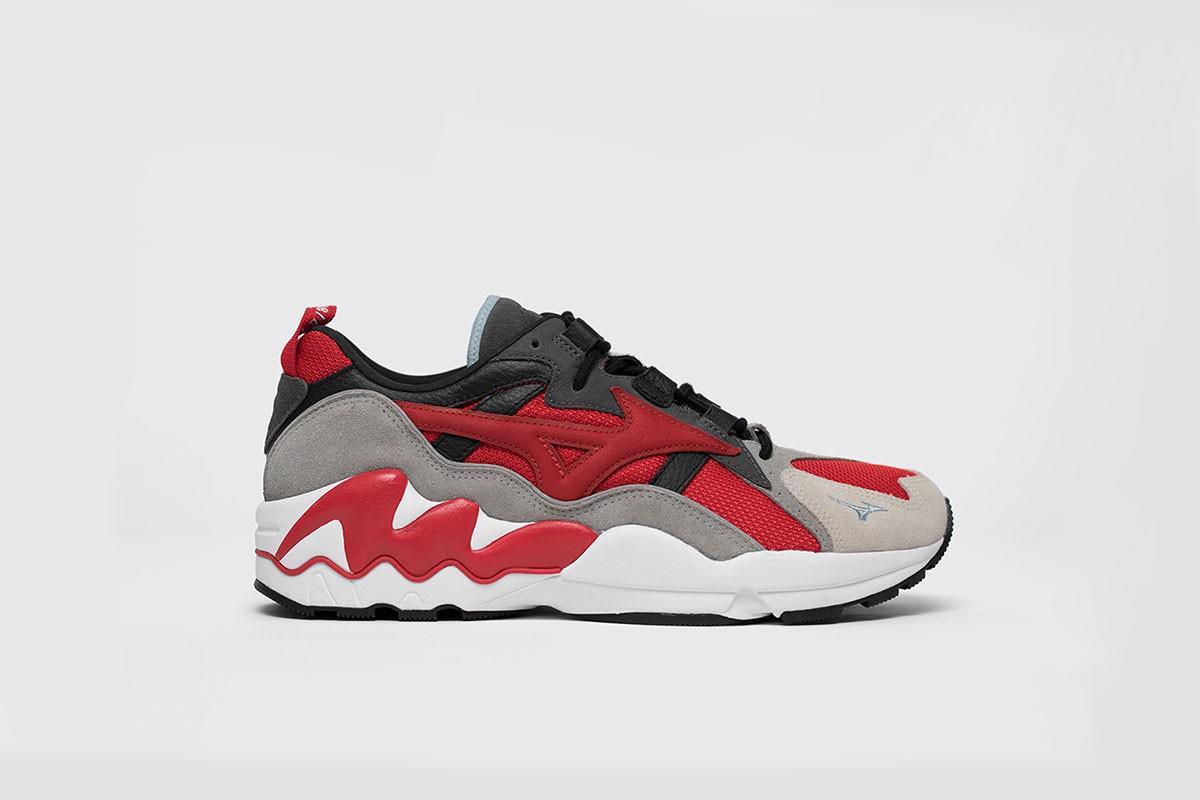 Mizuno x Highsnobiety Wave Rider "Phoenix"