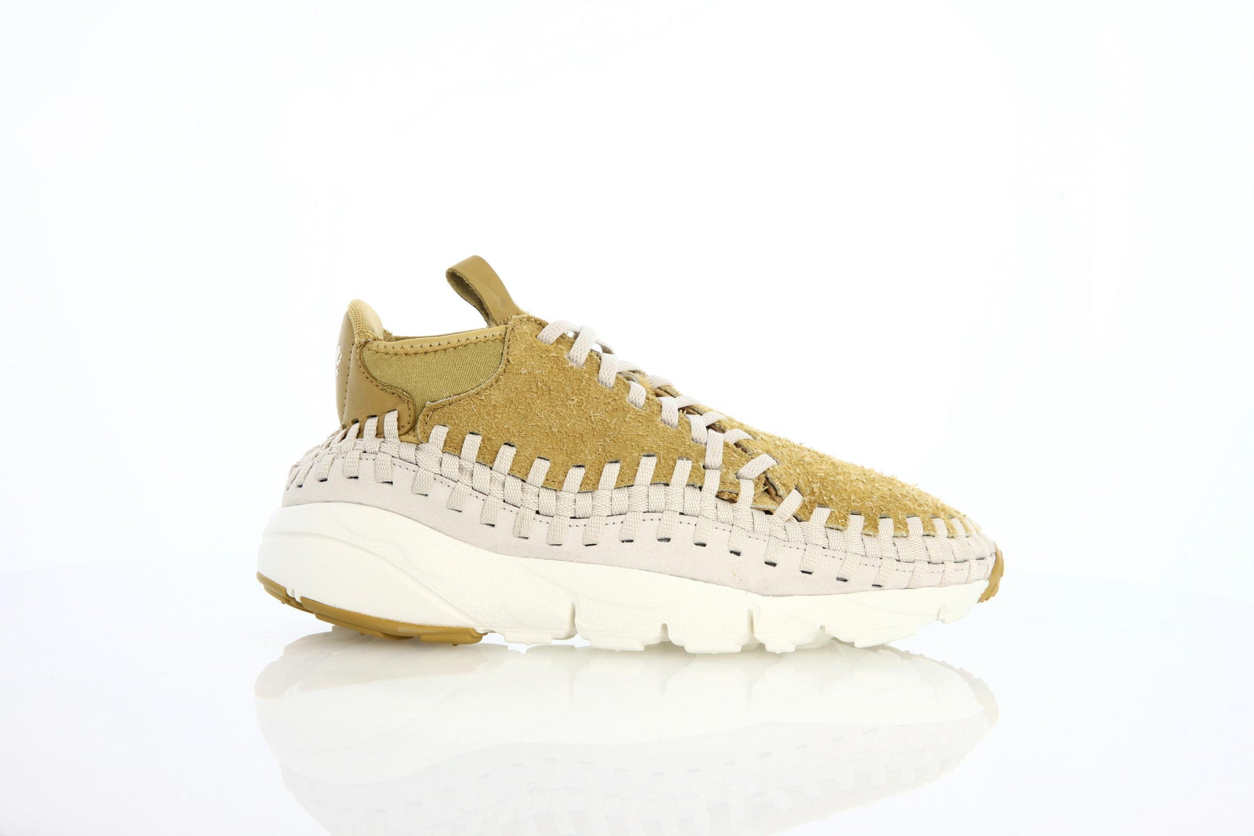 Nike Air Footscape Woven Chukka QS "Gold"