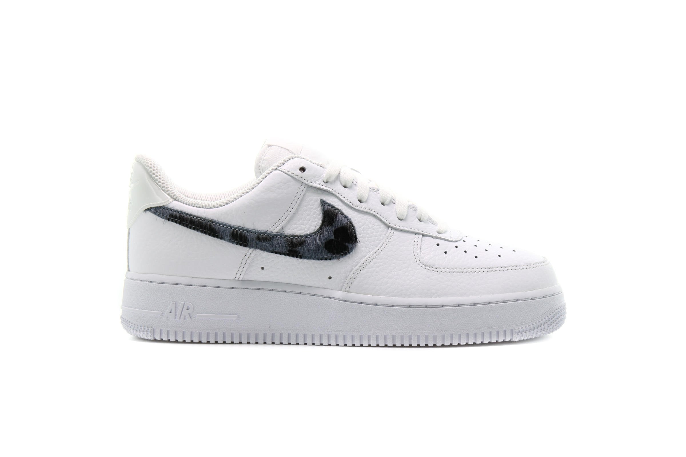 Nike AIR FORCE 1 LV8 