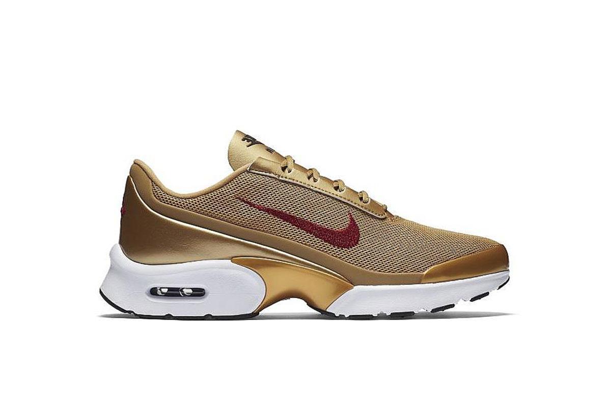 Nike Air Max Jewell QS "Metallic Gold"