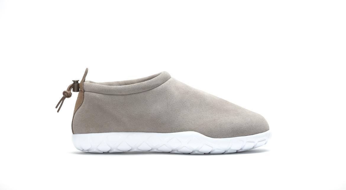 Nike Air Moc Ultra "Light Taupe"