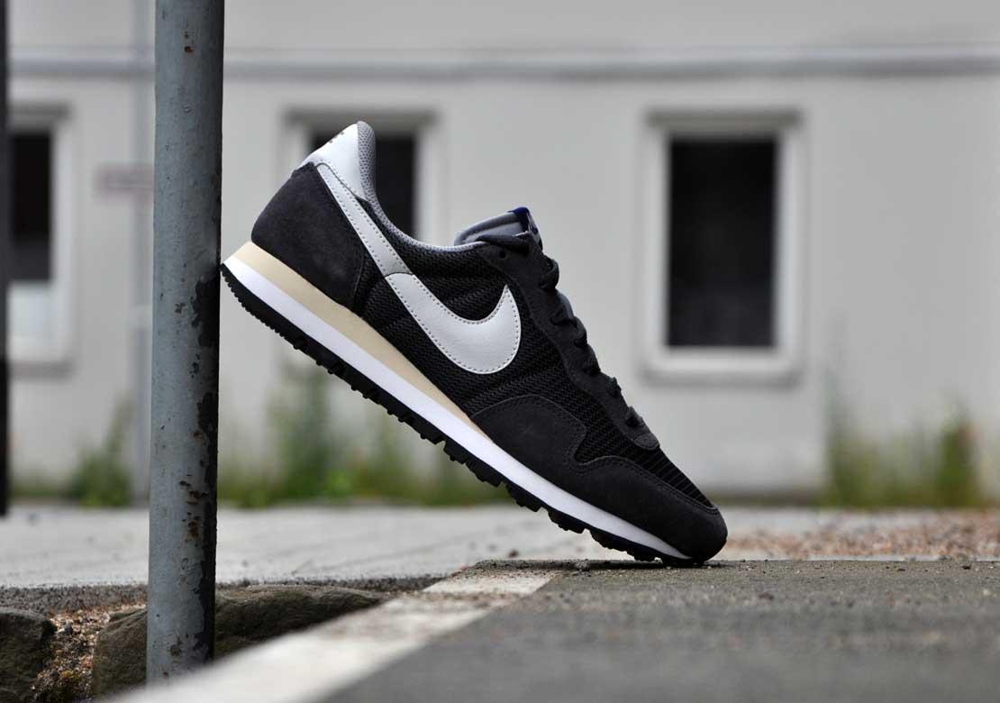 Nike Air Pegasus 83