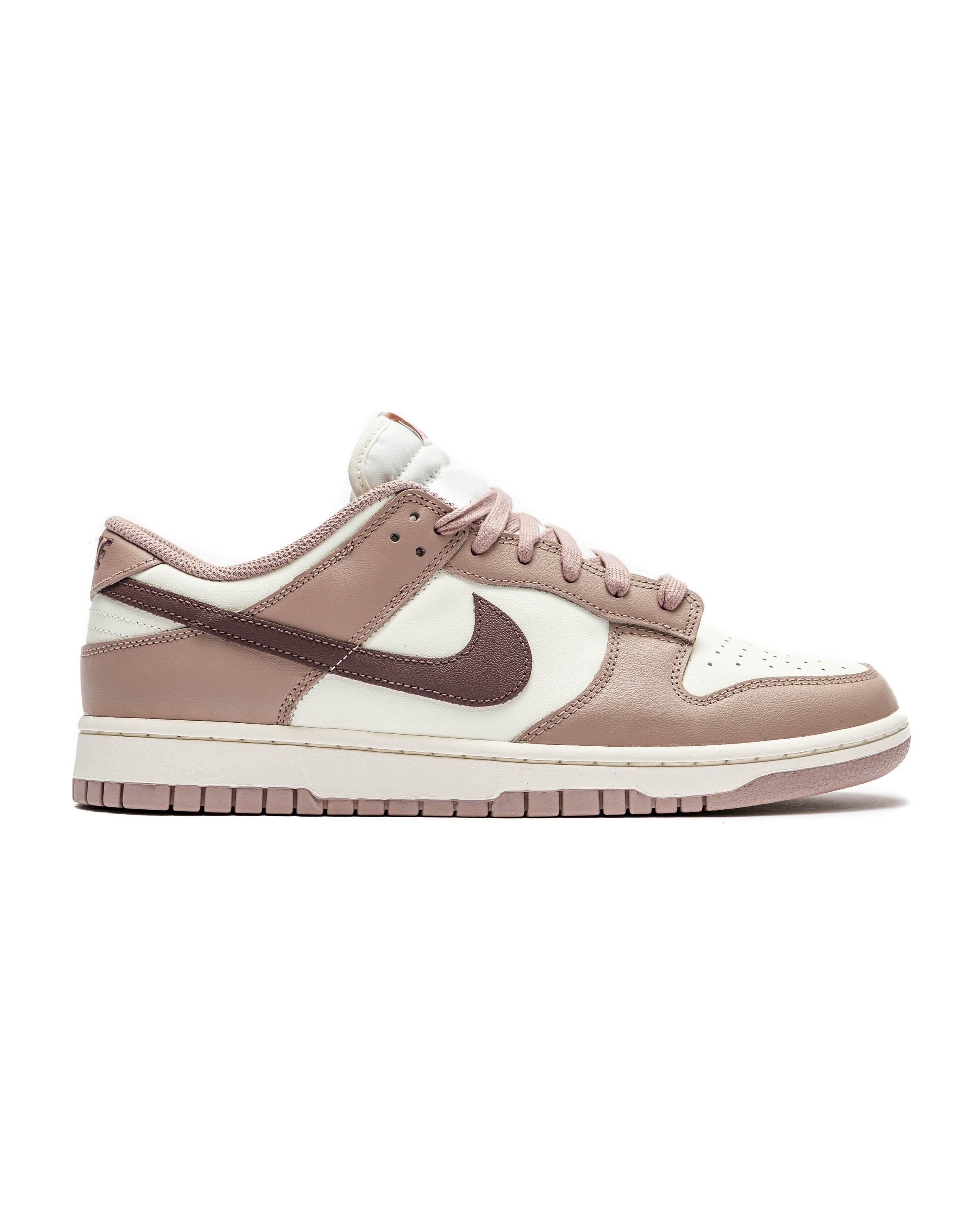 Nike WMNS Dunk Low | DX5931-100 | AFEW STORE