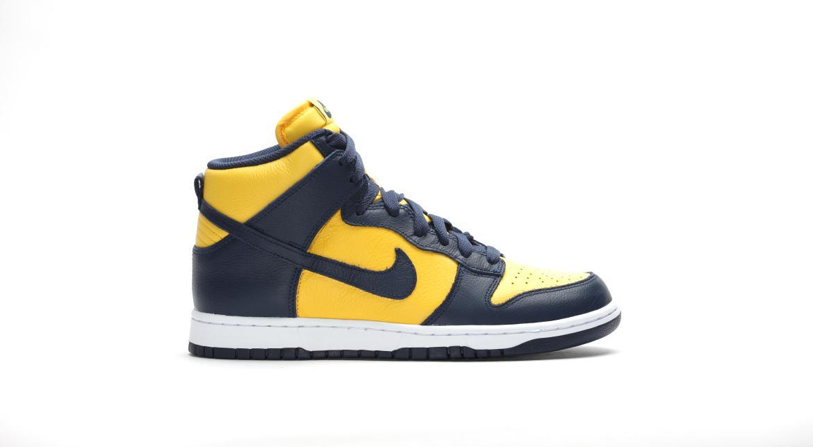 Nike Dunk Retro QS "Varsity Maize"