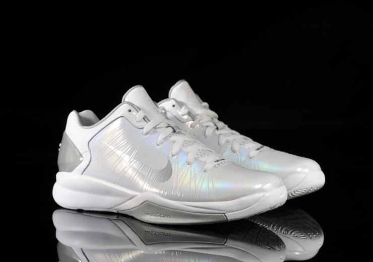 nike-hyperdunk-2010-low-white-