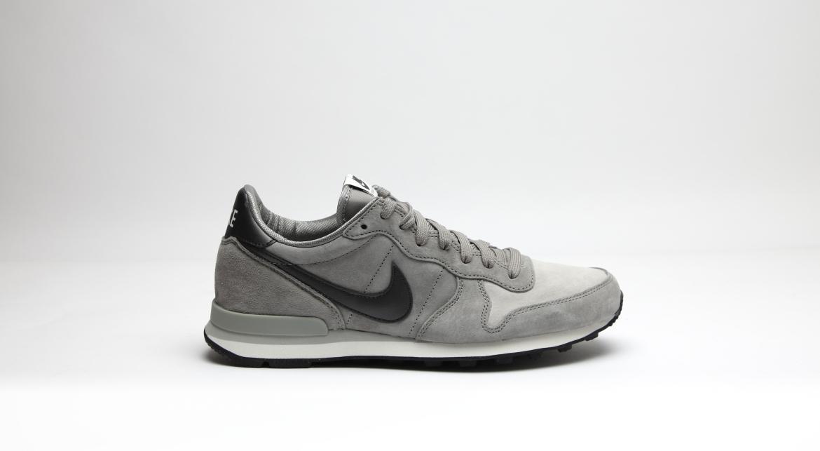 Nike Internationalist Leather "Mine Grey"