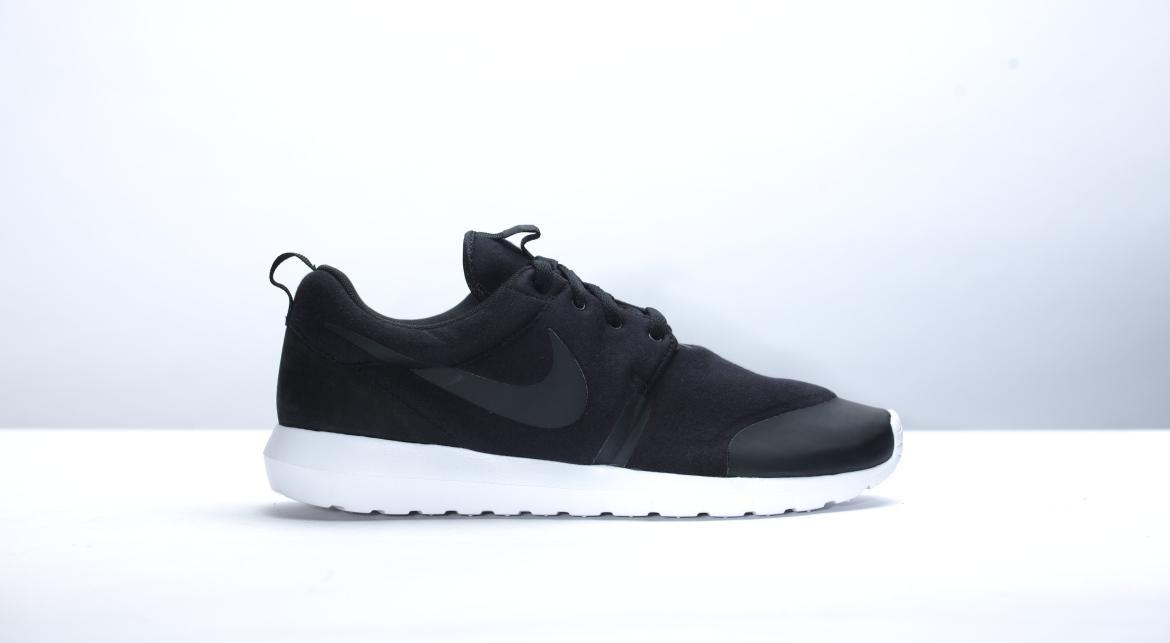 Nike Roshe NM Tech Pack "Black n White"
