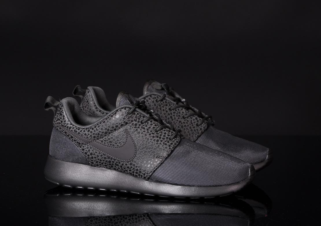 Nike Roshe Run Premium