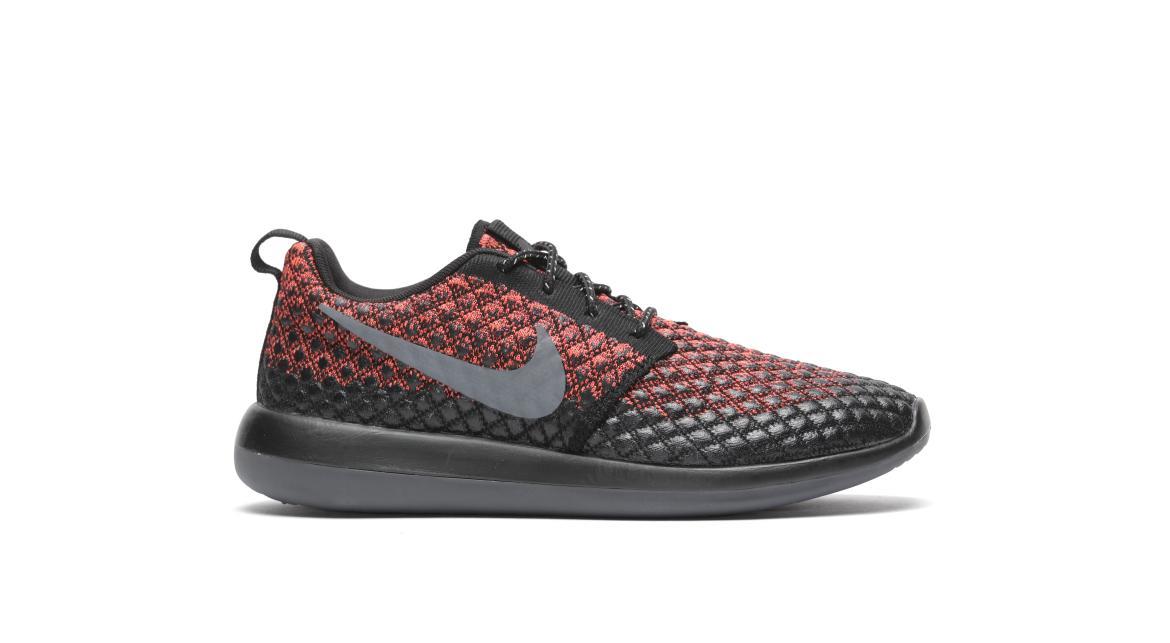 Nike Roshe Two Flyknit 365 "Bright Crimson"