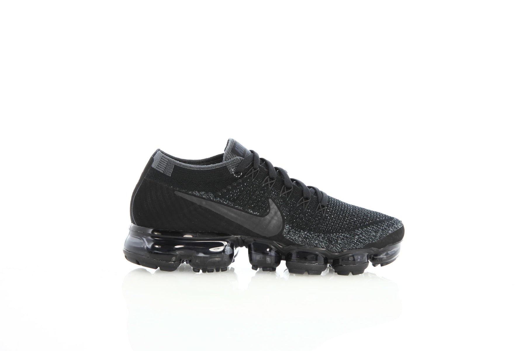 Nike Wmns Air Vapormax Flyknit "Triple Black"