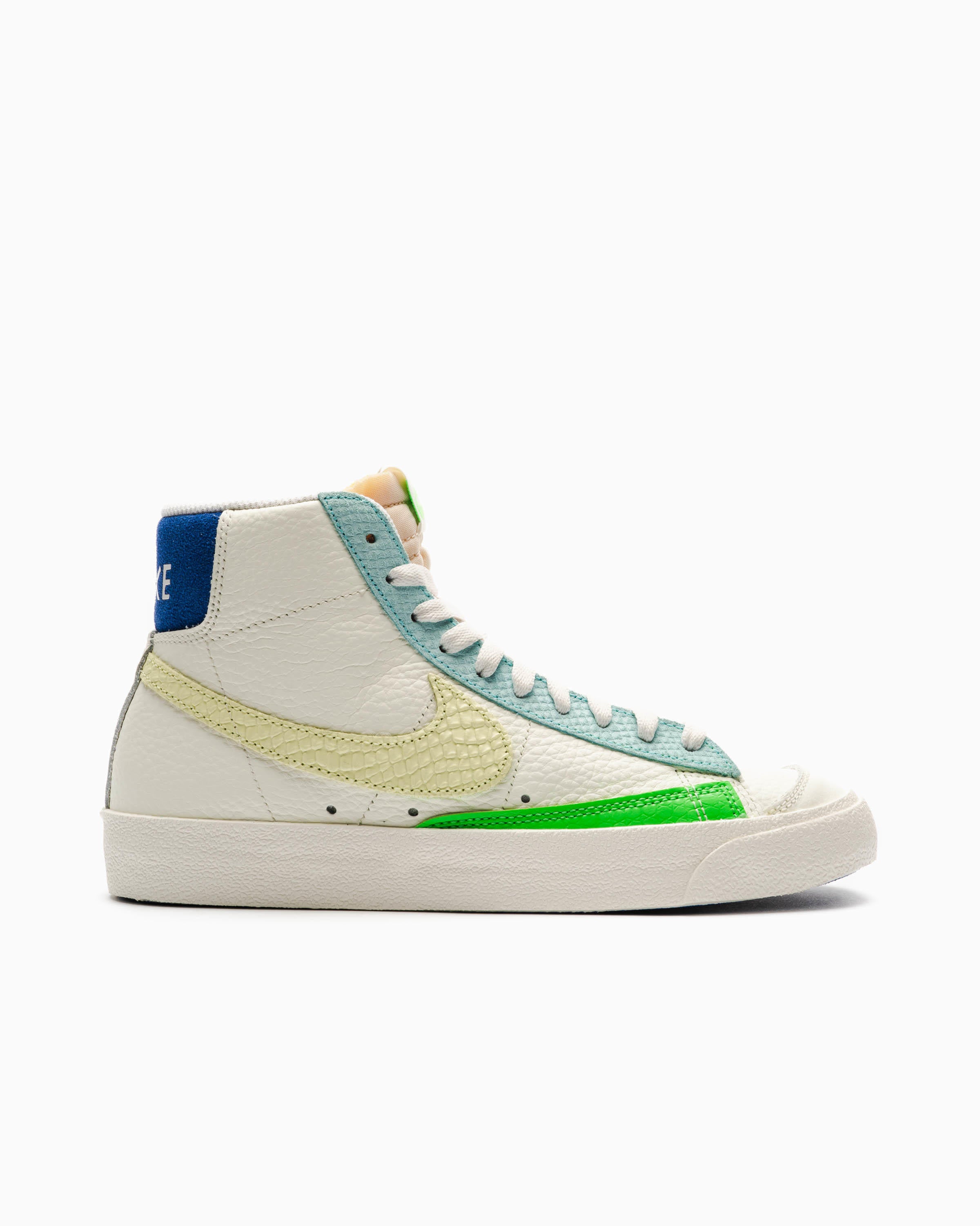 Nike WMNS BLAZER MID '77 | DQ0865-100 | AFEW STORE