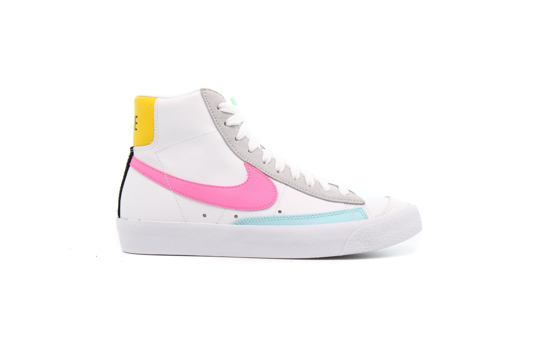 Nike WMNS BLAZER MID VNTG '77 "WHITE"