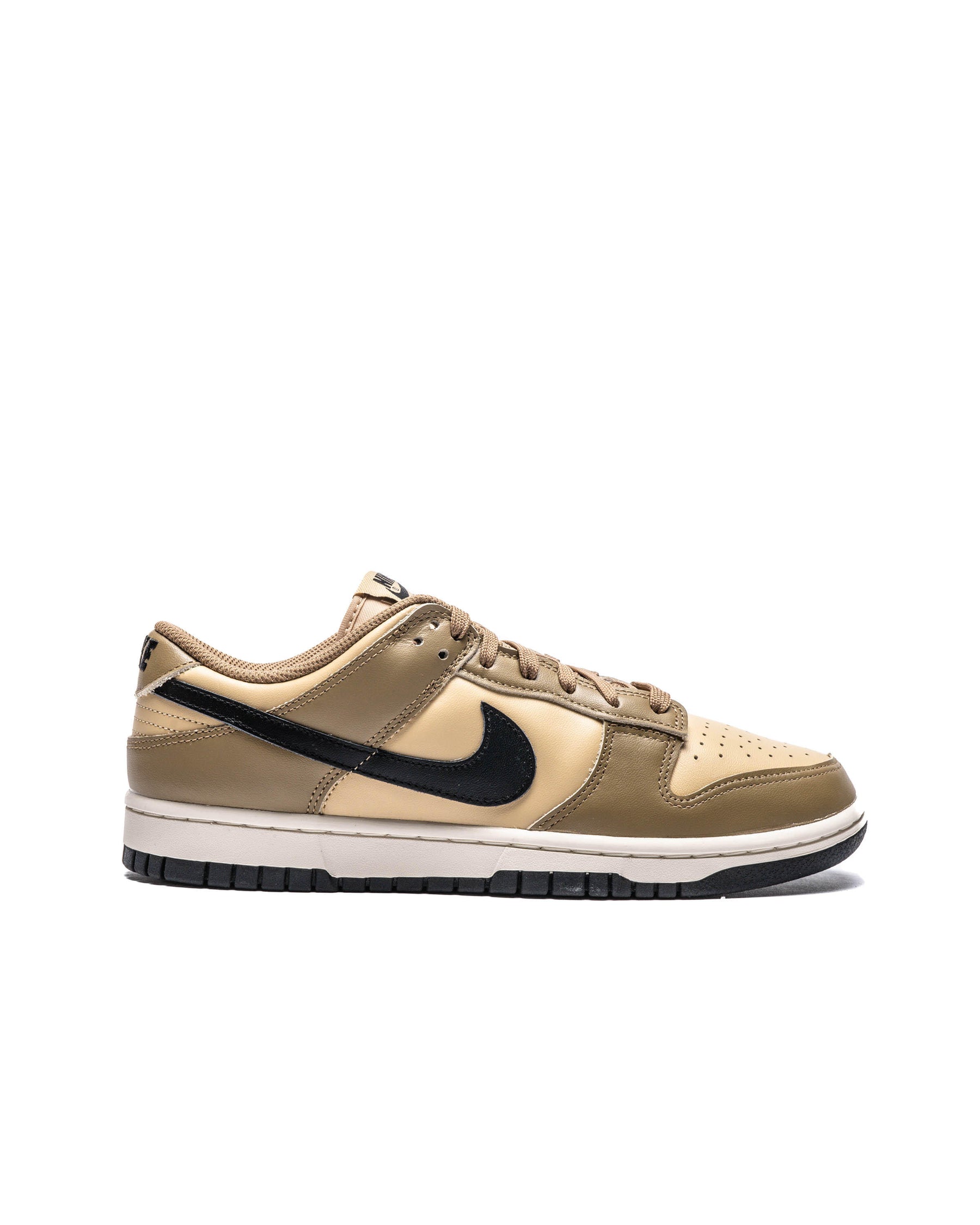 Nike WMNS DUNK LOW