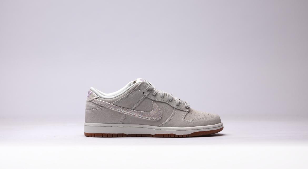 Nike Wmns Dunk Low Skinny Prm
