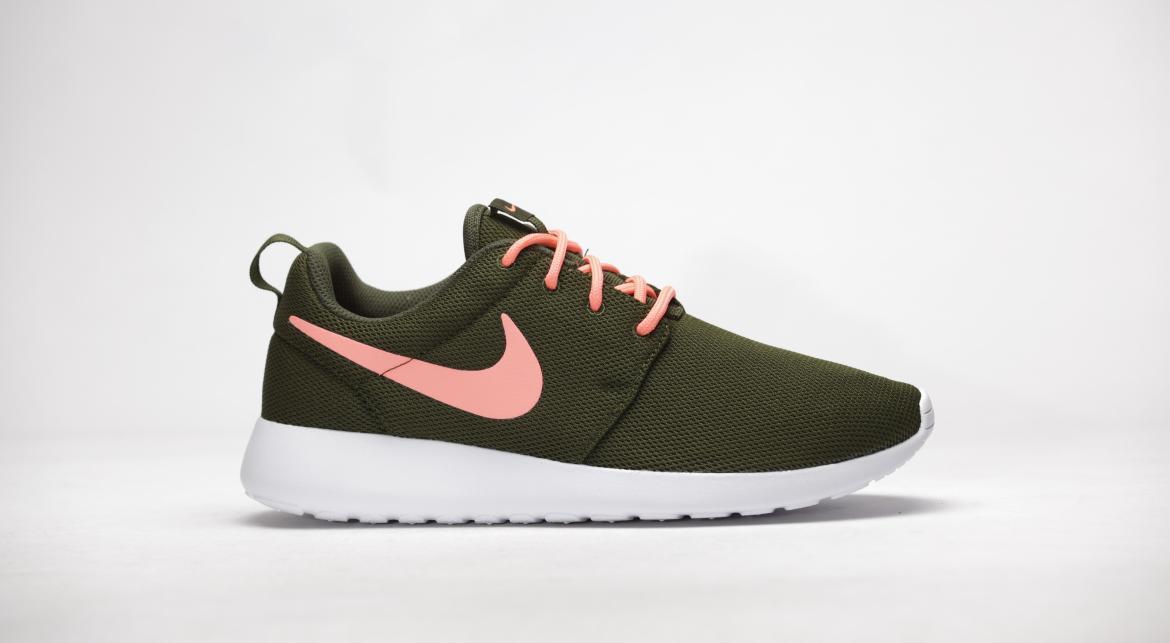 Nike Wmns Roshe One "Legion Green"