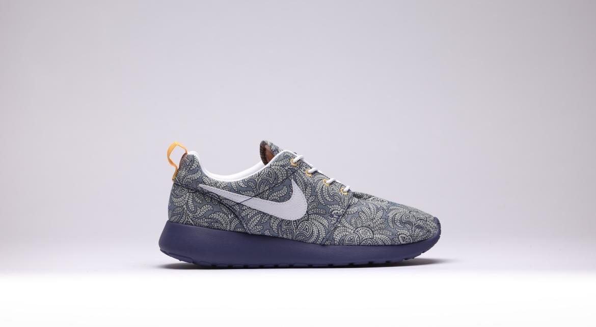 Nike Wmns Roshe Run LIB QS