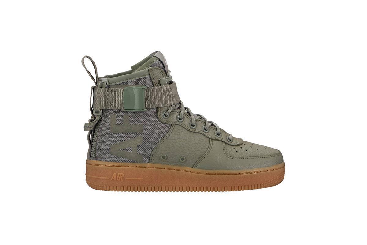 Nike Wmns Sf Air Force 1 Mid "Dark Stucco"