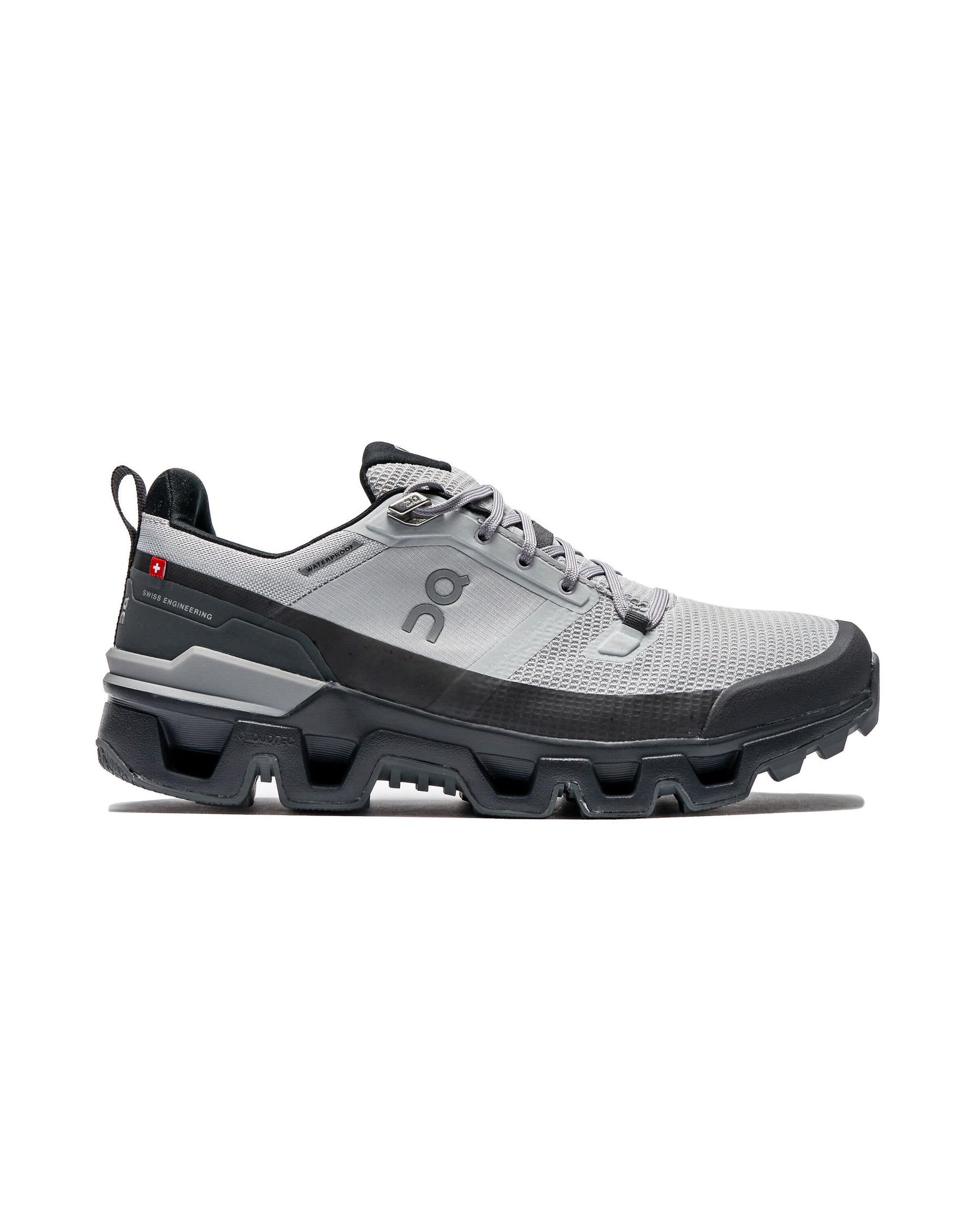 ON Running Cloudwander Waterproof