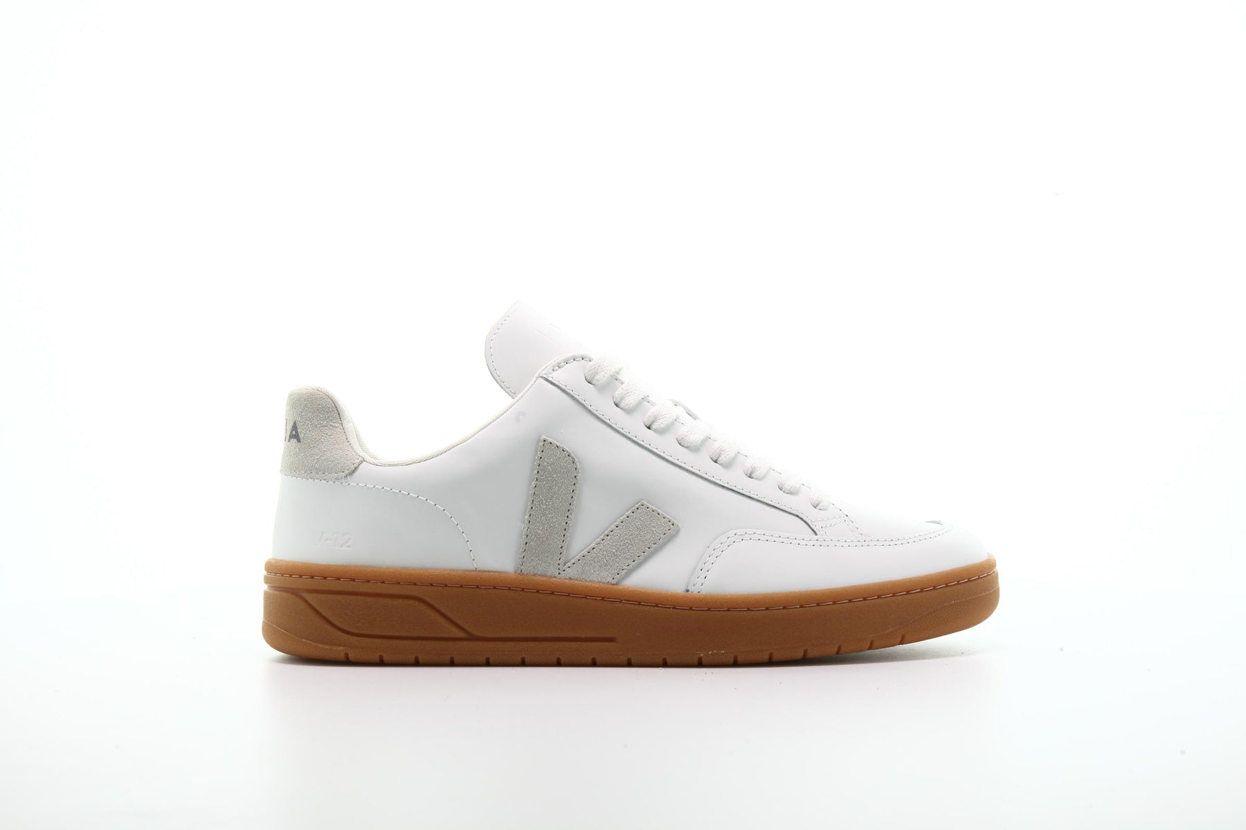 Veja V-12 Leather "Extra White"